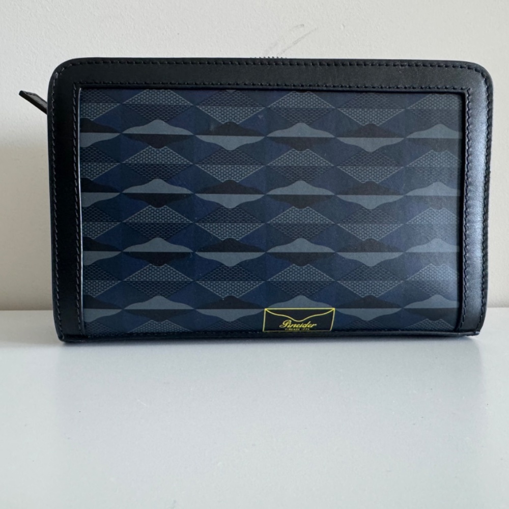 Pineider Odette Crossbody - Picture 3 of 16